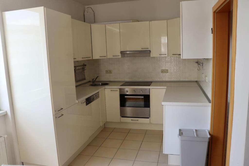 Apartment Hurka - 15 Min Do Centra, Garaz Praga Zewnętrze zdjęcie