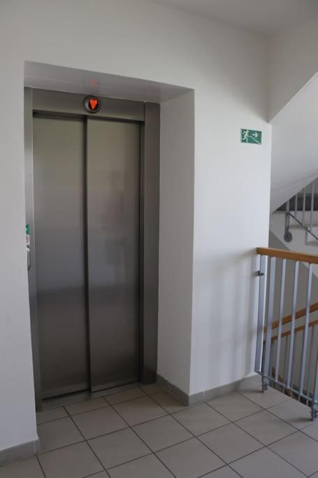 Apartment Hurka - 15 Min Do Centra, Garaz Praga Zewnętrze zdjęcie
