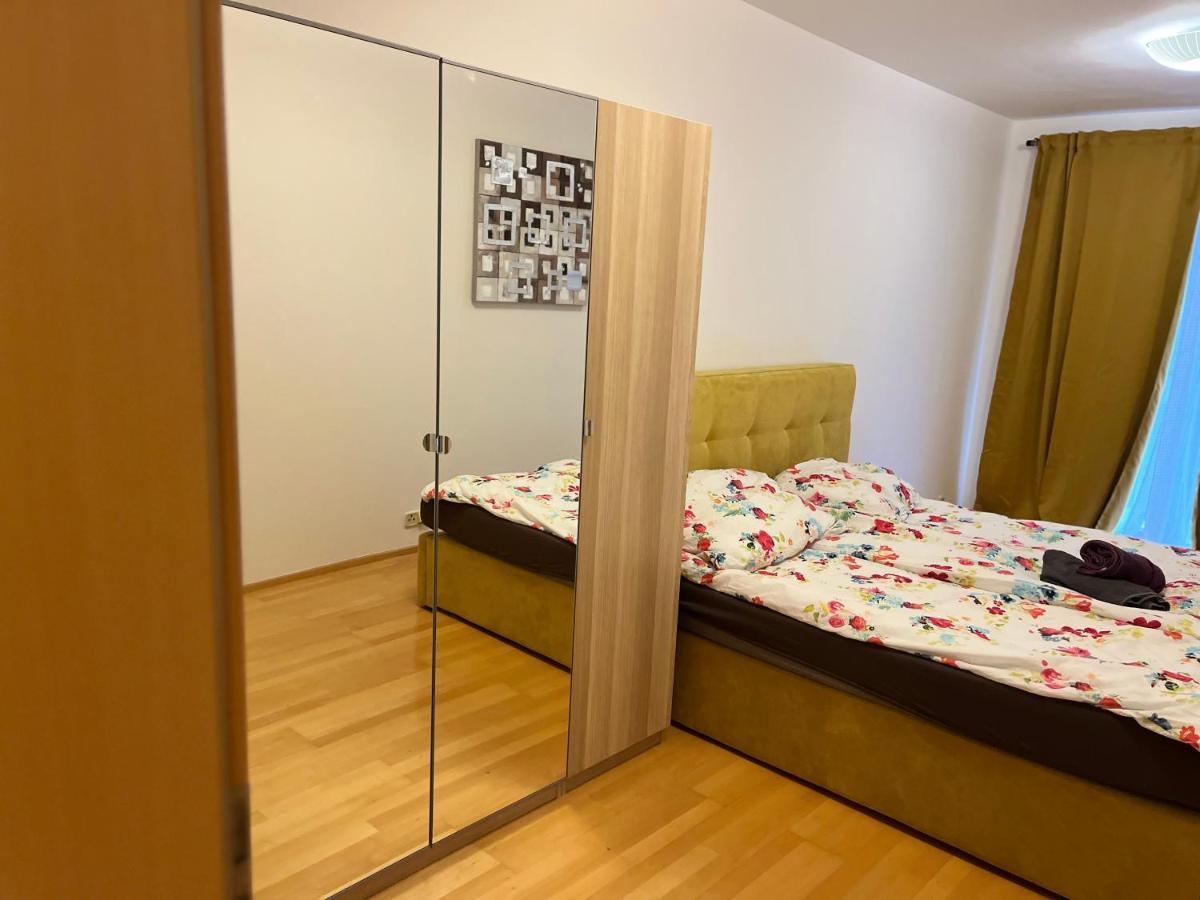 Apartment Hurka - 15 Min Do Centra, Garaz Praga Zewnętrze zdjęcie